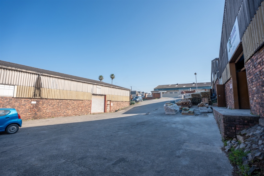 Commercial Property for Sale in Braelyn Eastern Cape